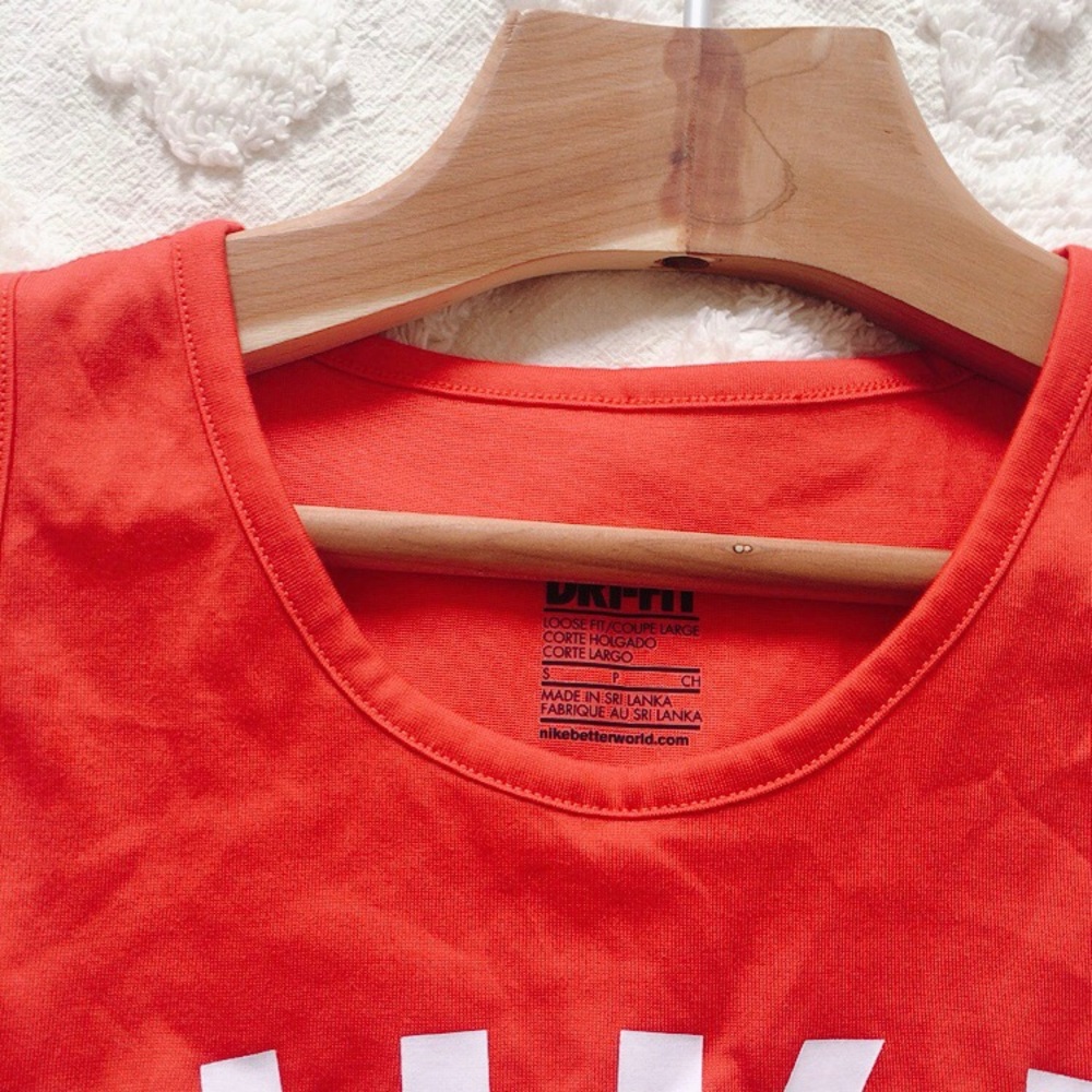 Nike ‘Tomboy’ Red Tank - Picture 3 of 4